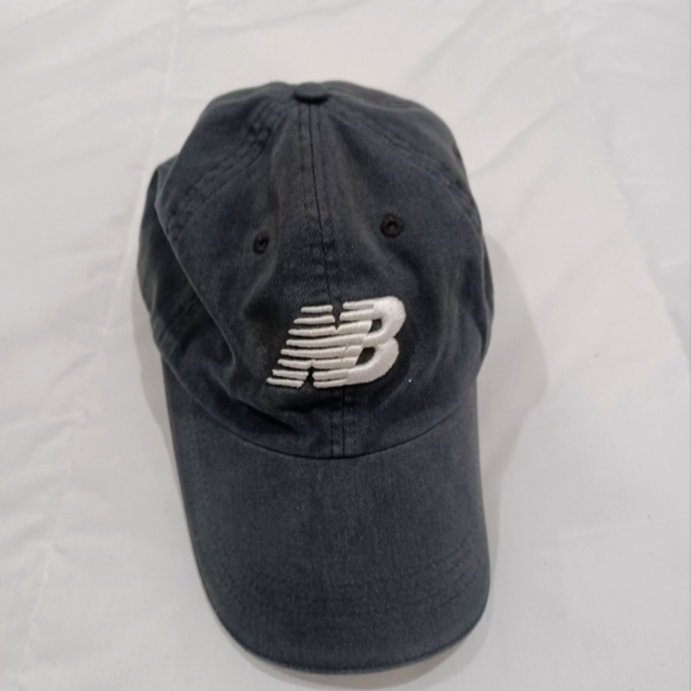 New Balance Hat (vintage)